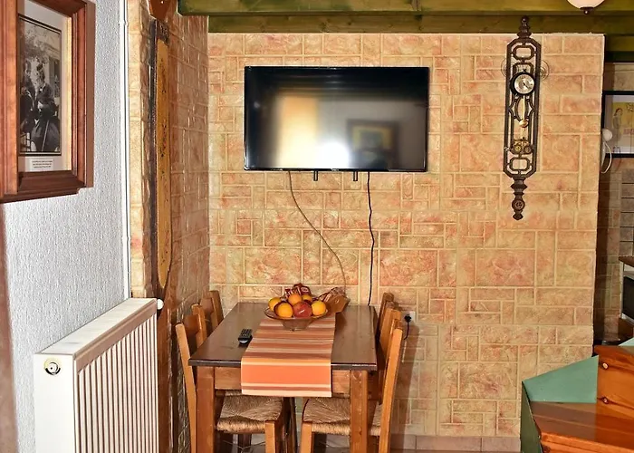 Διαμέρισμα Pleistos Valley 2 *